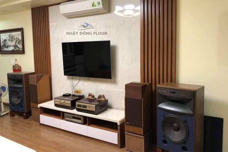 Tấm Nhựa Ốp Tường PVC Tạo Sự Sang Trọng Và Tươi Mới Cho Nhà Bạn